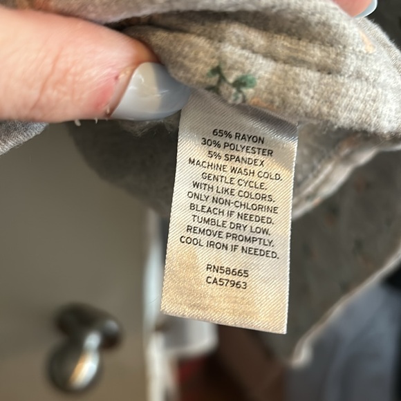 🍀NEW🍀Cropped sweatshirt - Picture 3 of 4